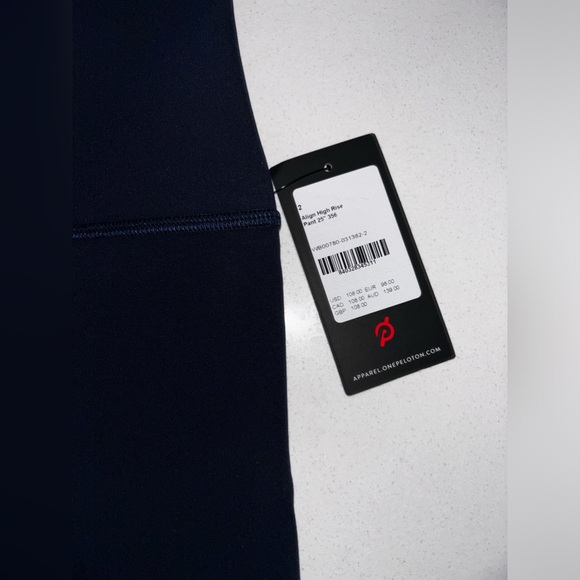 LULULEMON X PELOTON Align High Rise Pant 25” - Picture 10 of 14